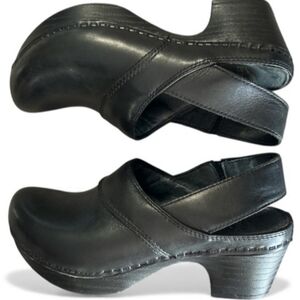 DANSKO CLOGS/ MULES "PEARL"
